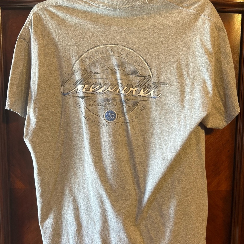 Chevy Gildan Gray Graphic Men's T-Shirt